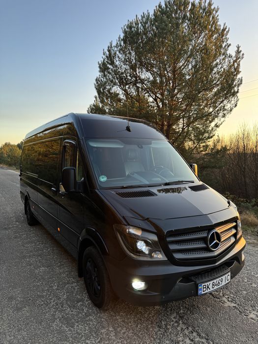 Mercedes Sprinter 319