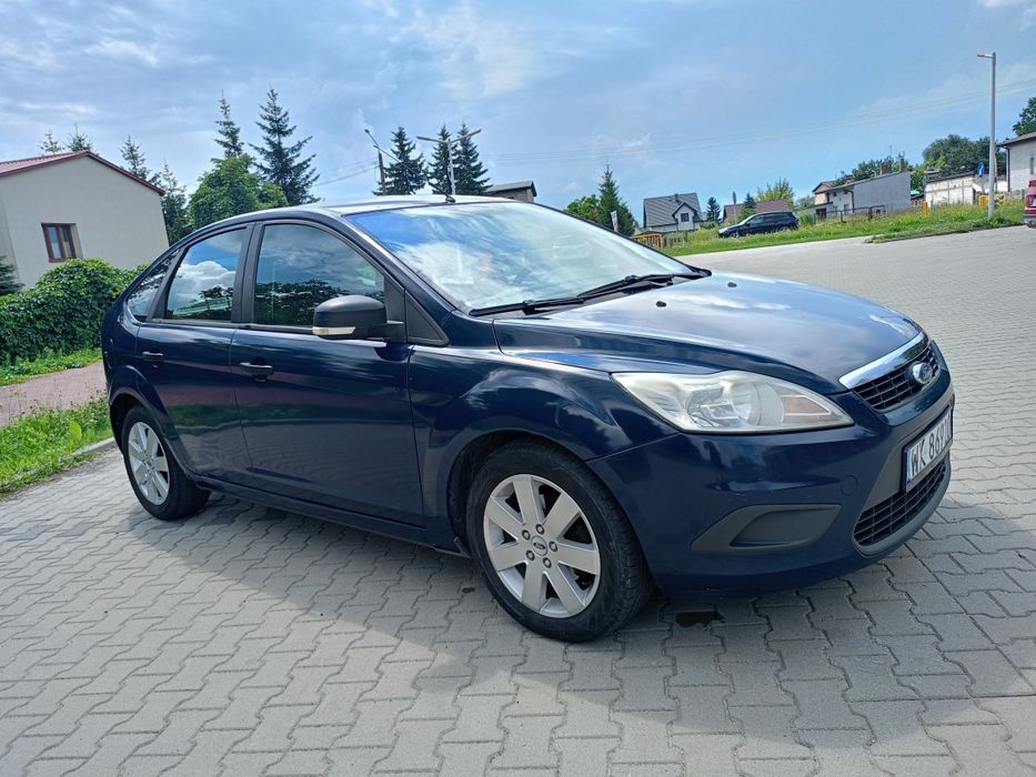Ford Focus MK2 1.4 Benzyna 2008 rok  Hatchback