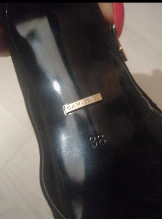 Czarne sznurowane szpilki nowe