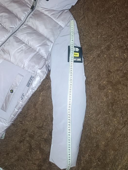 Зимова куртка жіноча