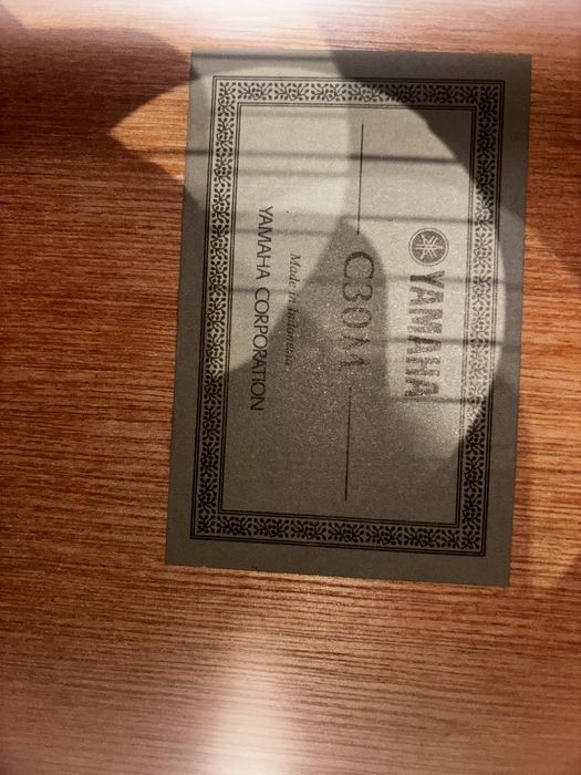 Sprzedam gitarę firmy Yamaha