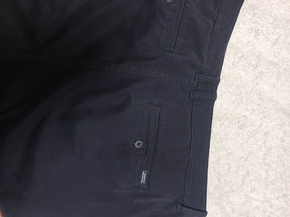 Чоловічі штани .