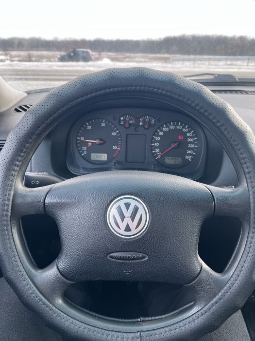 Продам Wolksvagen Golf 4