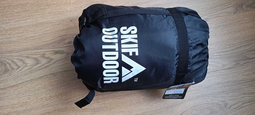 Sprzedam śpiwór lekki