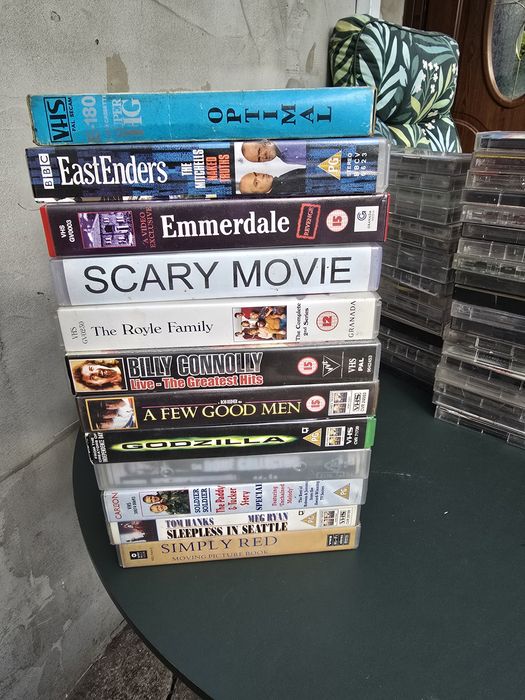 Kasety filmy prl taśmy