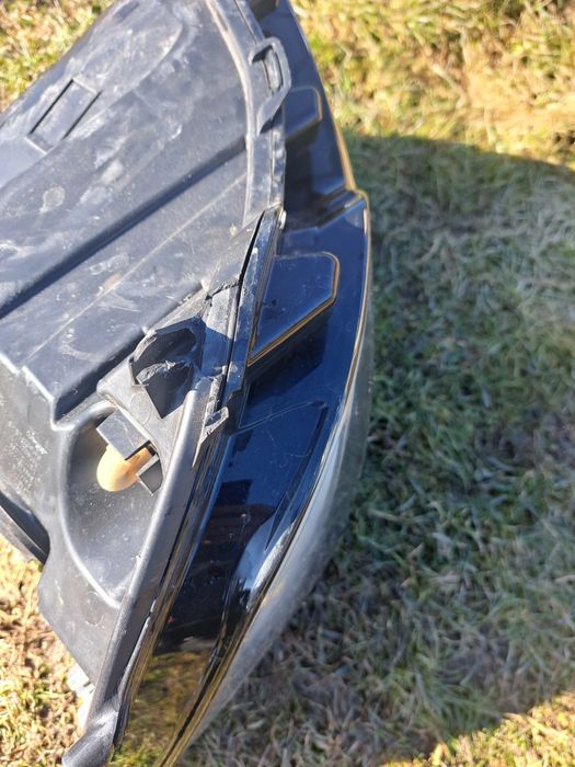 Lampa prawa master 4