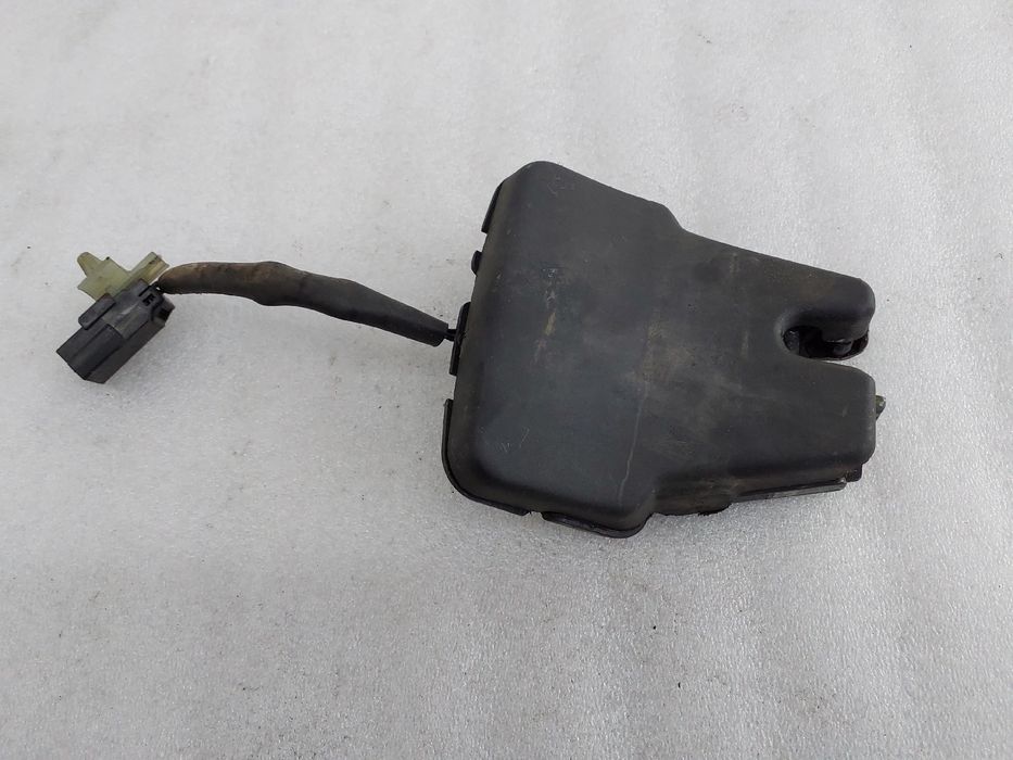 Fechadura / fecho da mala BMW 3 Compact (E36)