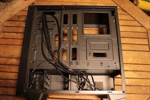 Caixa ATX Nox Hummer TG RGB | Com 3 Ventoinhas RGB