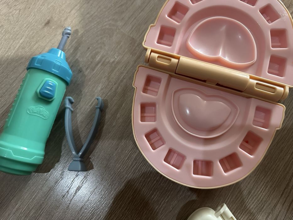 Play Doh містер зубастик