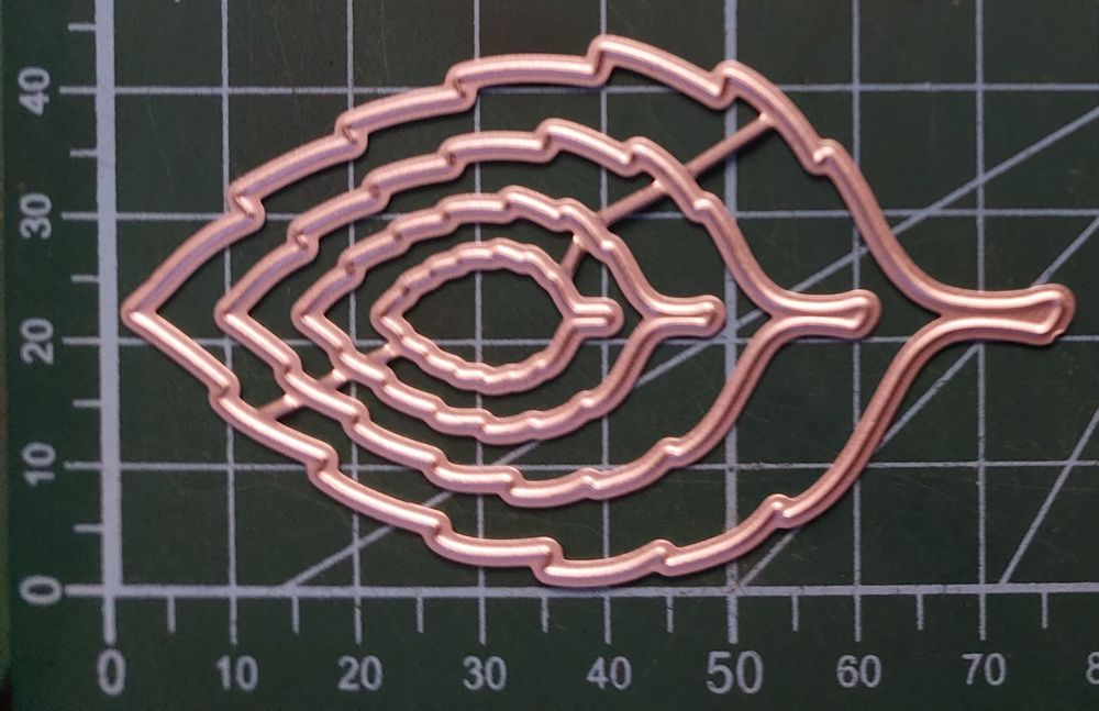 64. Wykrojniki listki liście scrapbooking