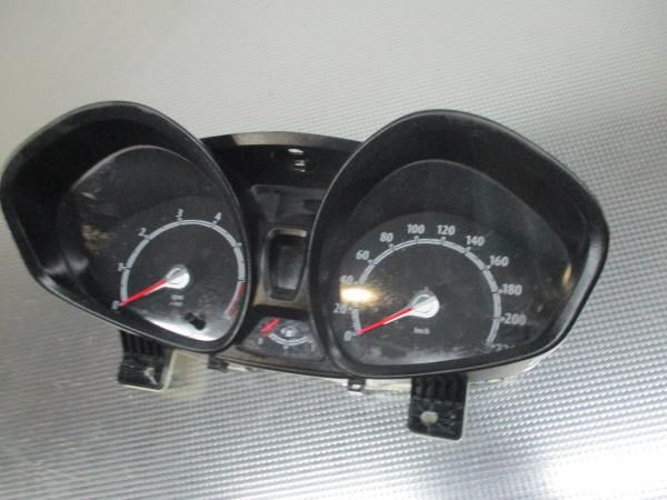 Quadrante / painel de instrumentos FORD Fiesta VI (CB1, CCN)