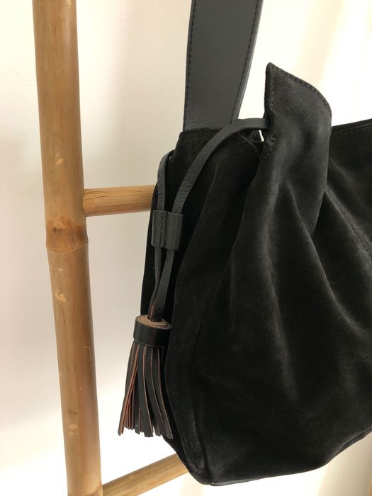 Mala Pele preta (camurça)