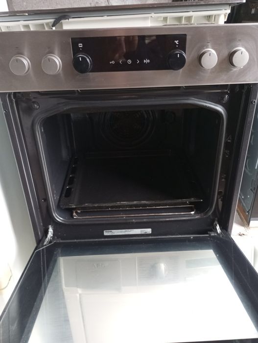 Поверхня електрична Bosch