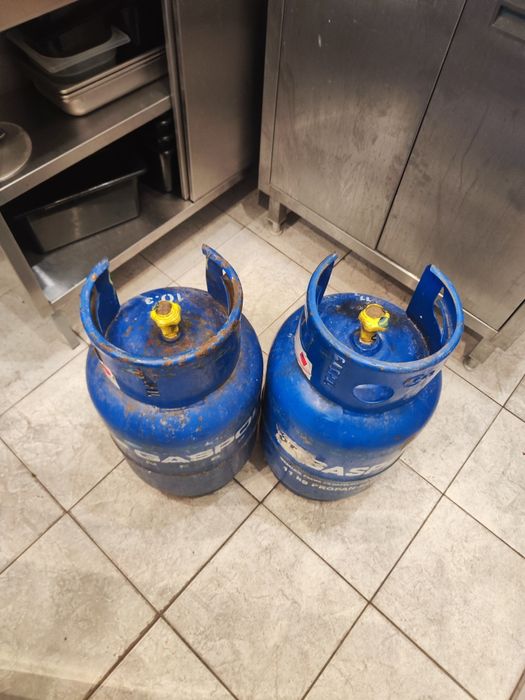 Butla gazowa pełna butanu