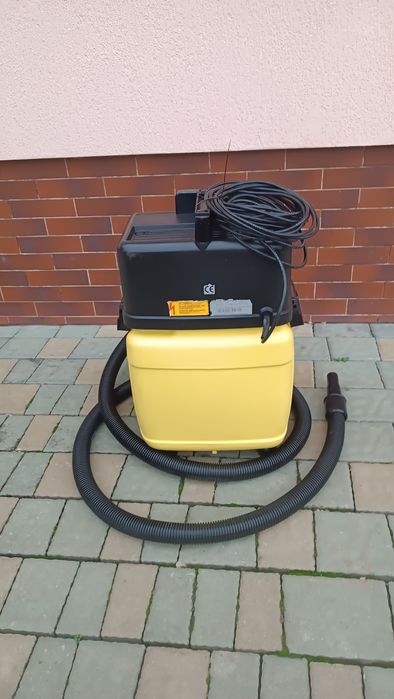 Будівельний пилосос Karcher з Німеччини