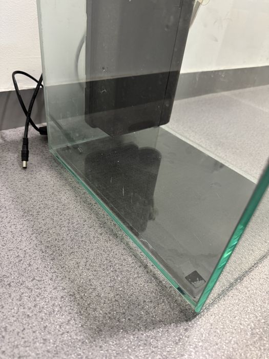 Aquario Cubo c/ bomba