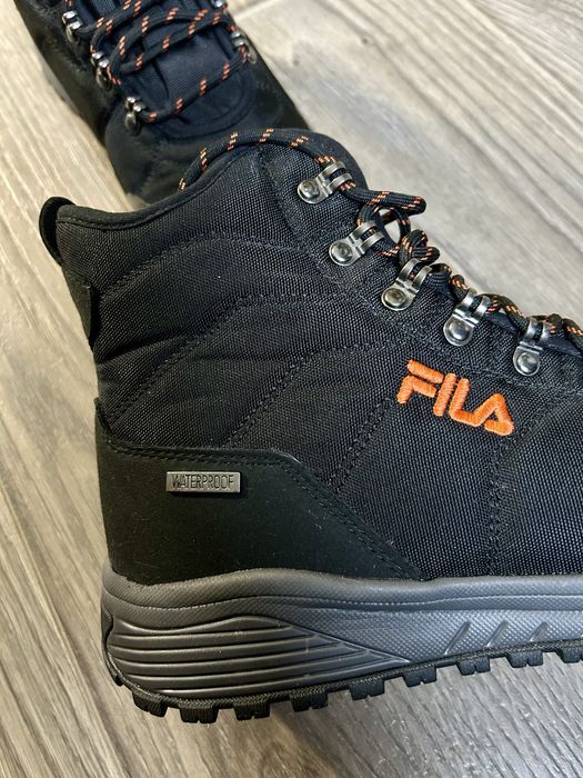 Зимові черевики FILA, розмір 42