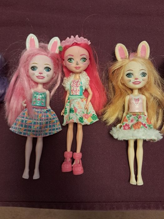 Vendo 8 bonecas ENCHANTIMALS BAIXA de preço!!!
