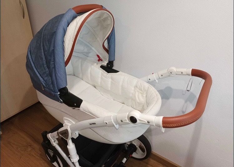 Wózek gondola nosidełko spacerówka. Pompowane kola