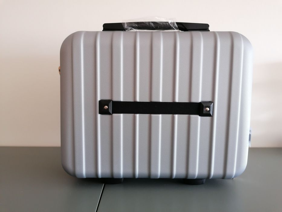 Necessaire de viagem