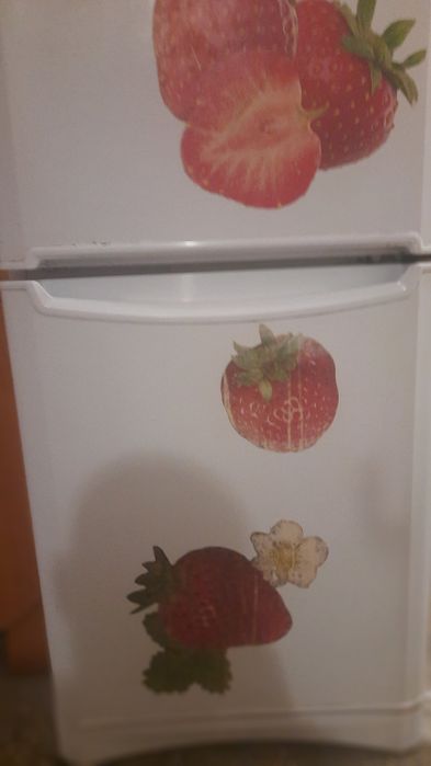 Холодильник б/у робочий