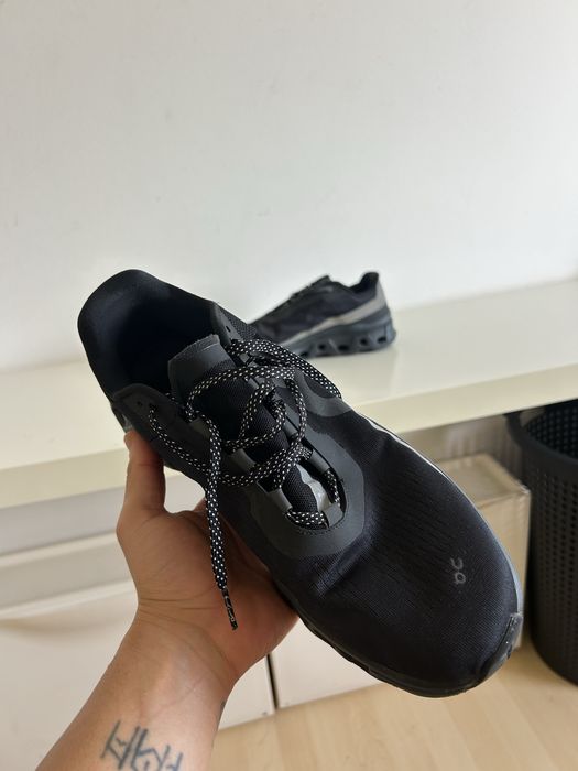Tenis on cloudtec