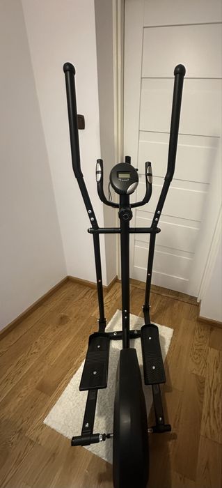 Rowerek stacjonarny „CYBER”