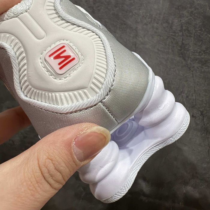 Nike_Shox TL  Biały R.38