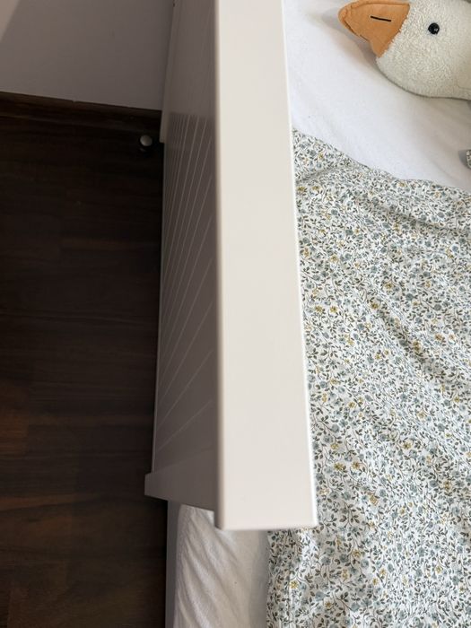 Lóżko  rozkładane ikea