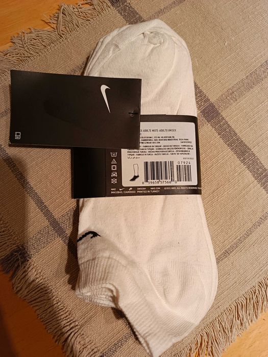 Skarpety stopki Nike 42-46, białe,nowe