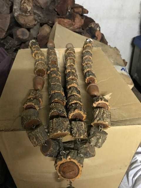 CRUXIFIXO EM CORTIÇA
