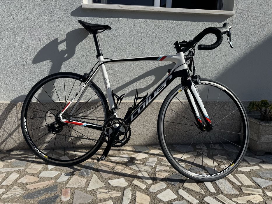 Bicicleta Coluer Invicta Carbon