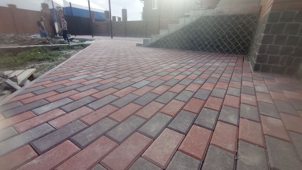 Тротуарка бруківка