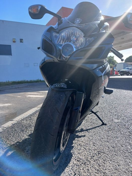 Suzuki GSXR 750 K7