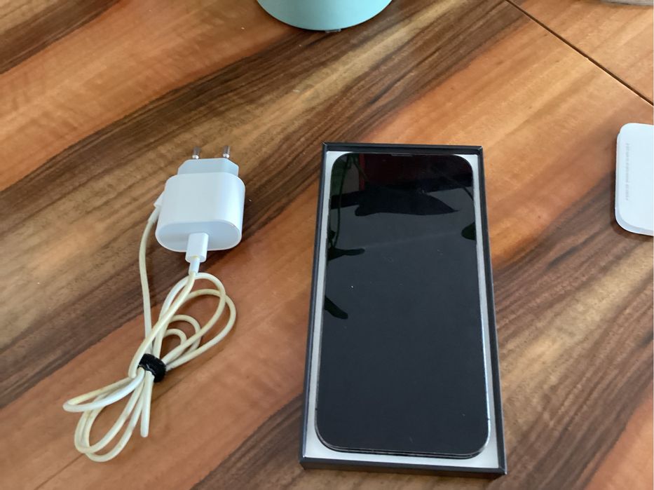 I Phone 13 pro max 256 GB