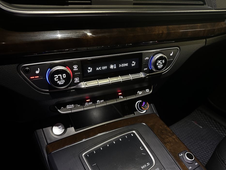 Audi Q5 2018 premium plus