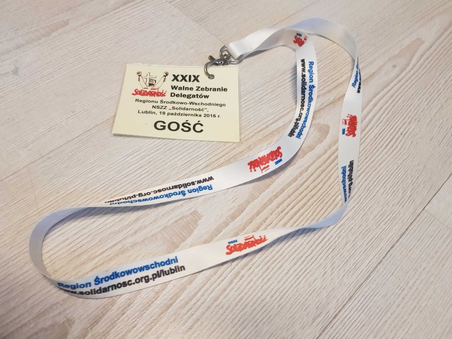 smycz na klucze plakietka identyfikator NSZZ Solidarność 2016 nr 7