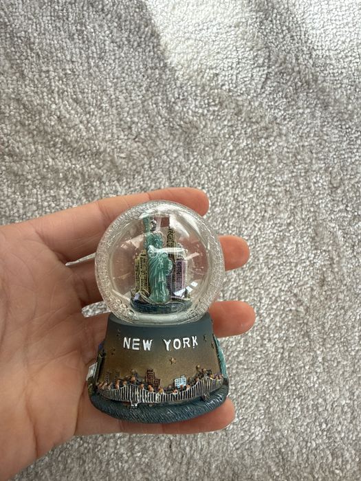 Pisa papeis New York