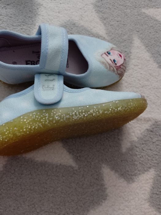 Buty dziewczęce 29