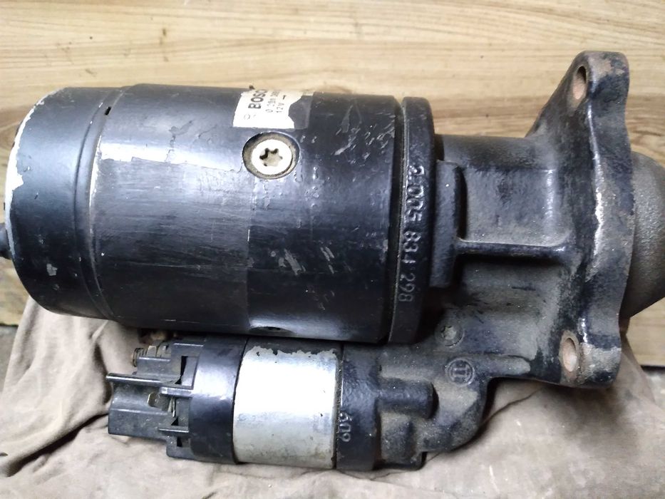 Стартер Bosch New Holland 0001369023