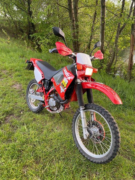 Cagiva w8 200 4t enduro