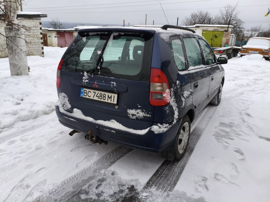 Міцубісі Спейс стар