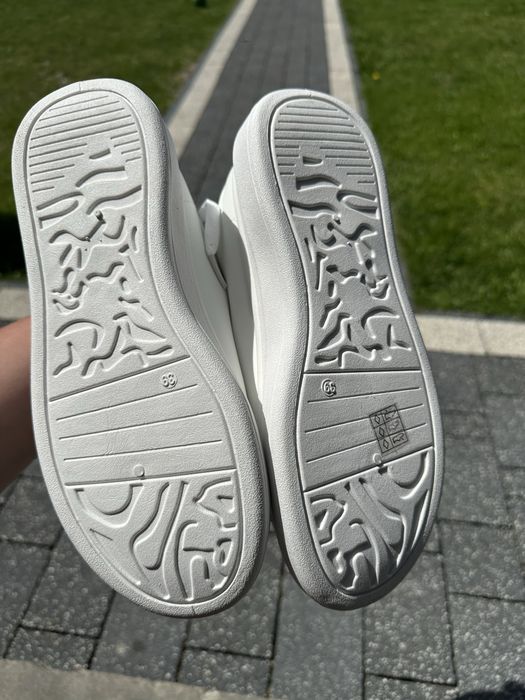 Buty 39 Karl Lagerfeld