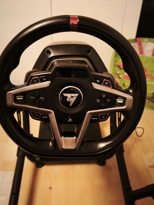 Zestaw wyścigowy kierownica Thrustmaster T248 , fotel gamingowy