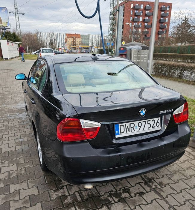 Uszkodzone BMW 320D, 2007