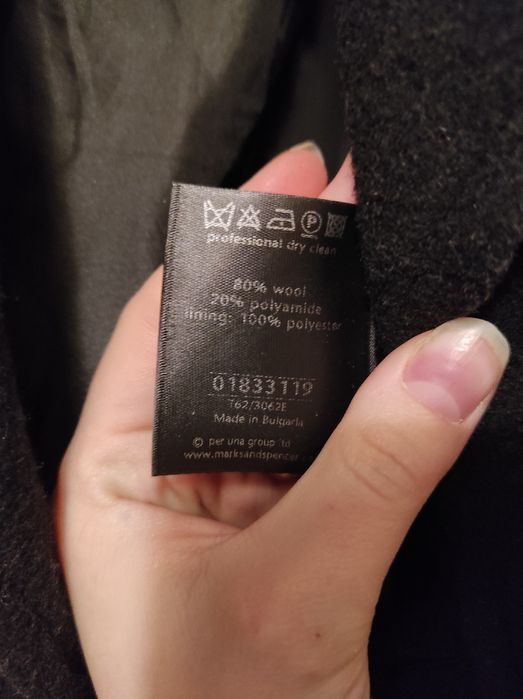 Płaszcz czarny wełniany 80% wełny rozmiar 38 Marks Spencer taliowany