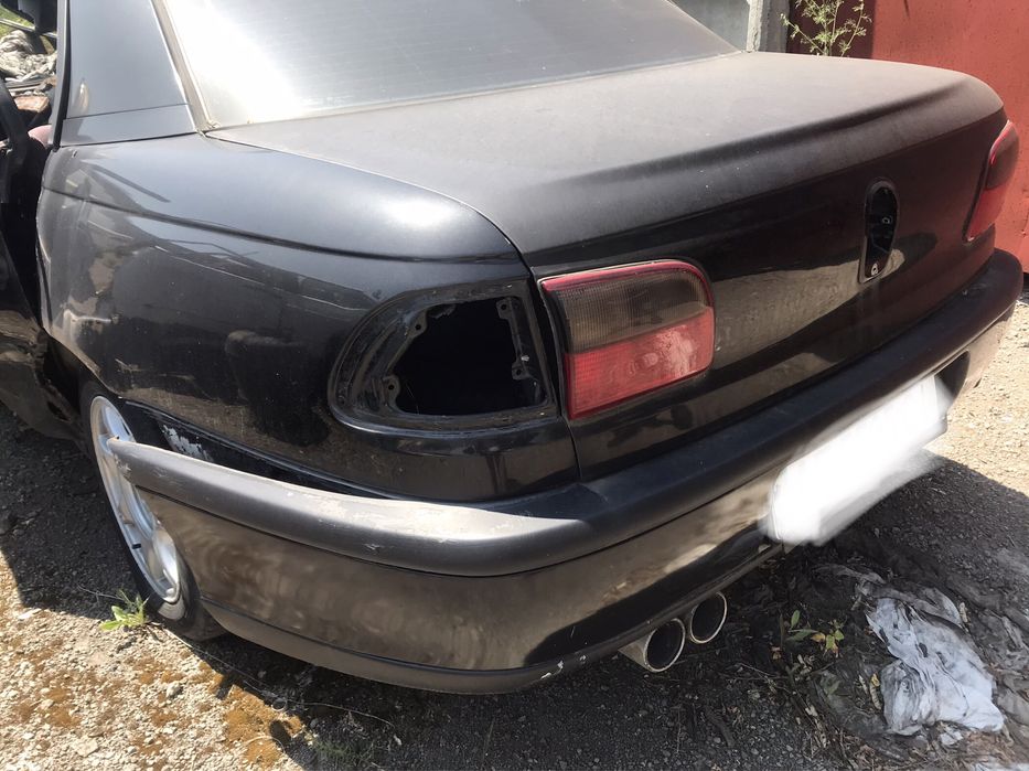 Opel Omega B  X30XE мотор, коробка