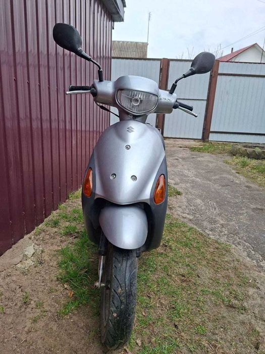 Продається скутер Suzuki