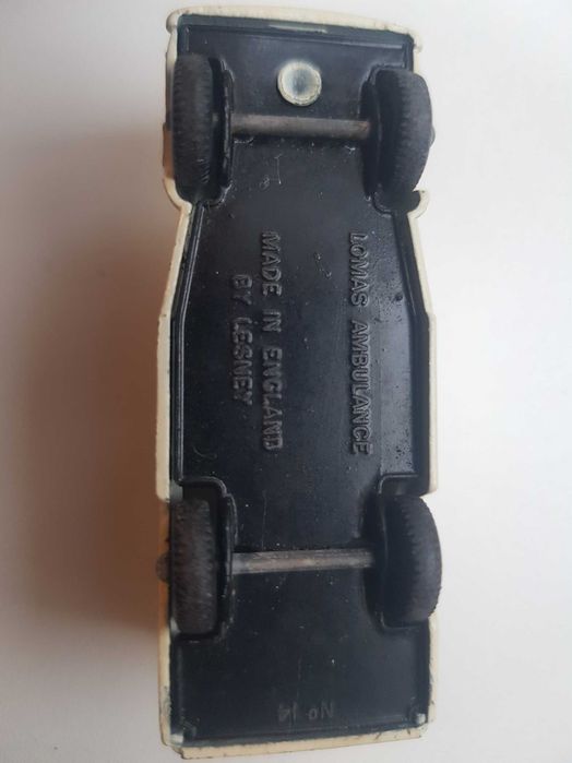 model matchbox regular wheels nr 14, Lomas Ambulance, 1962 r
