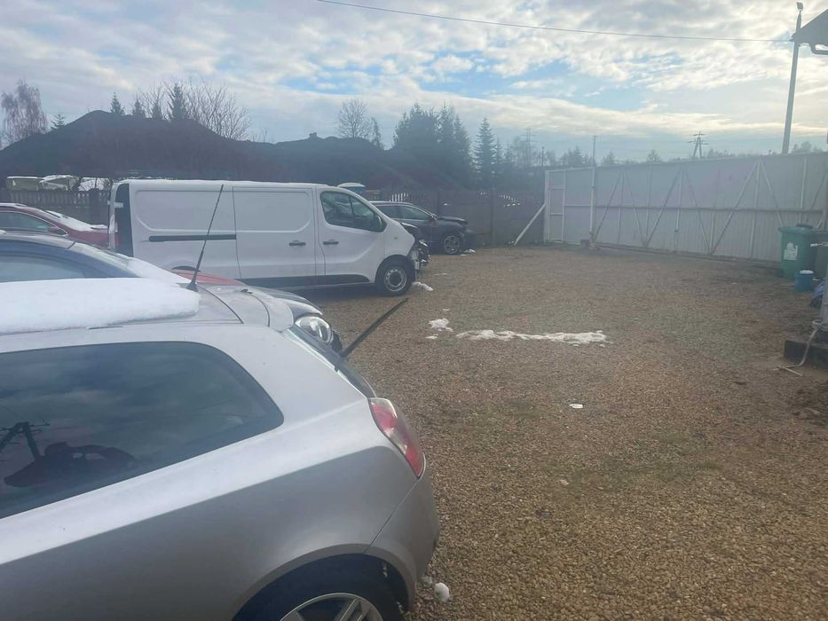 Wynajmę działkę (plac)pod parking lub skład możliwośc z biurem